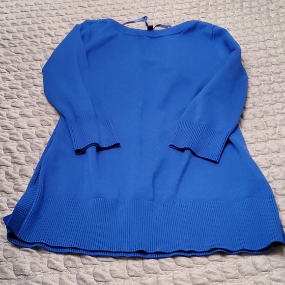 Cable and Gauge pretty sweater - Picture 1 of 7